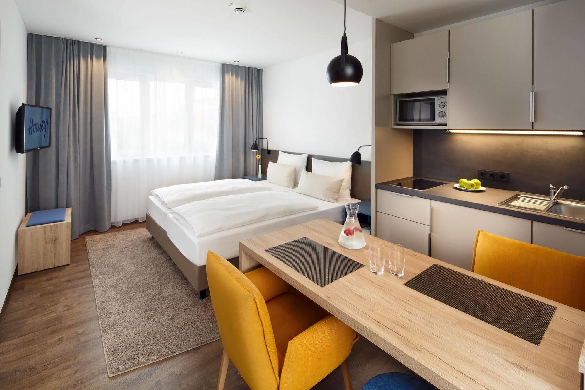 Homey! Hotel Regensburg Exterior photo